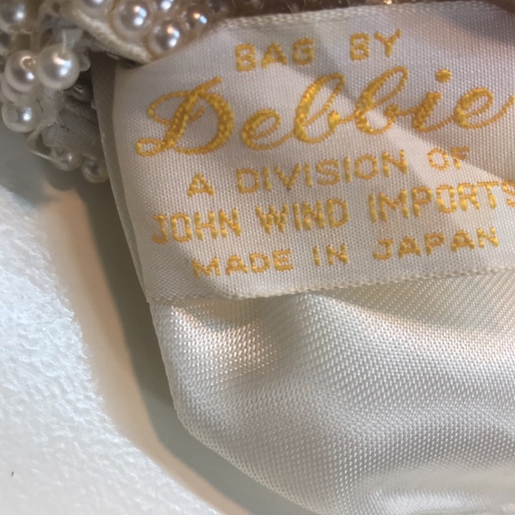 Vintage Bag by Debbie division of JohnWind Imports - Picture 7 of 10